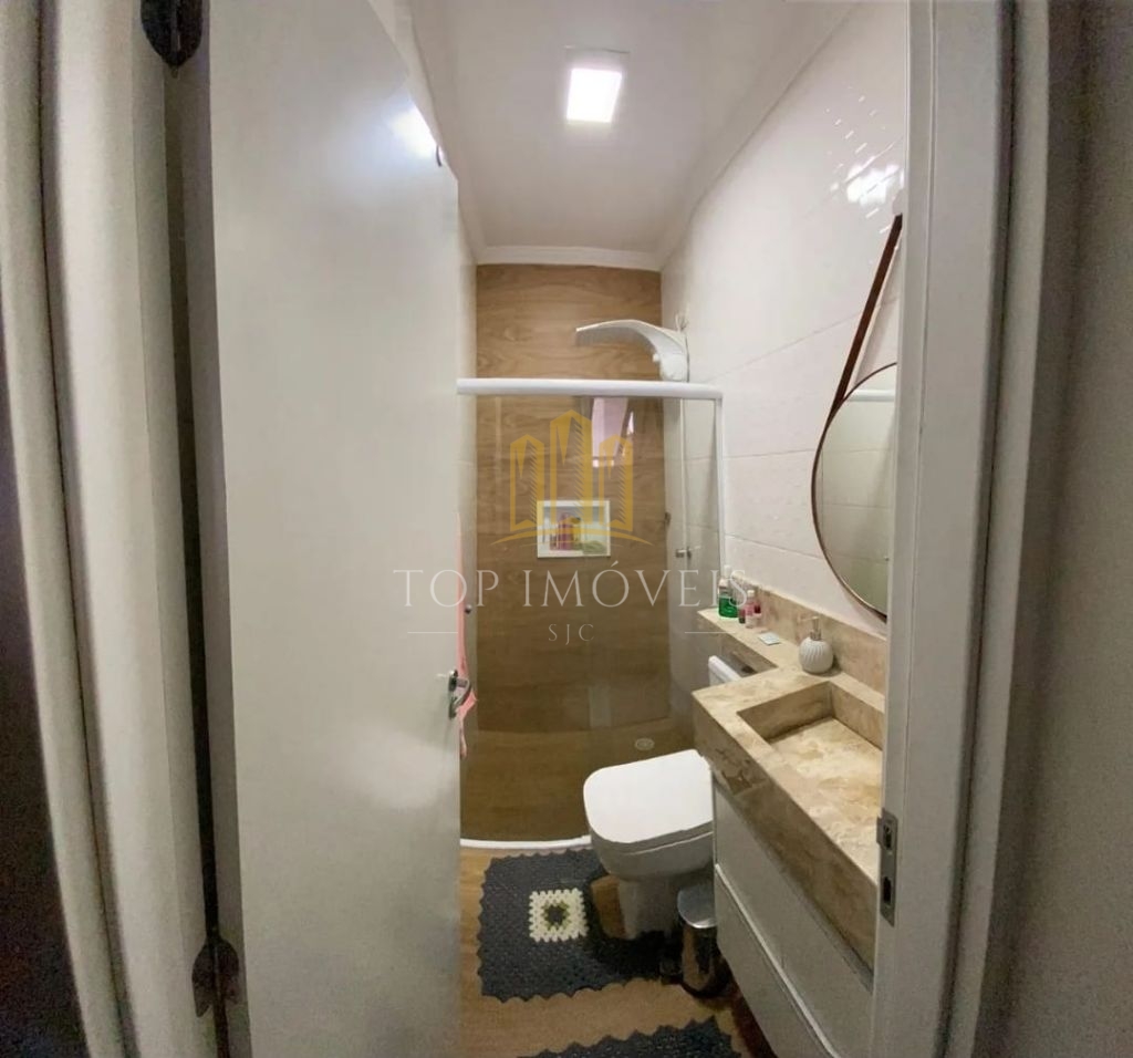 Maravilhosa casa tres domitorios suite condominio fechado com lazer