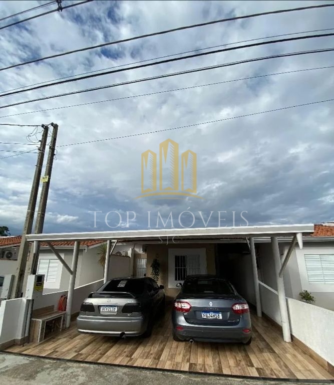 Maravilhosa casa tres domitorios suite condominio fechado com lazer