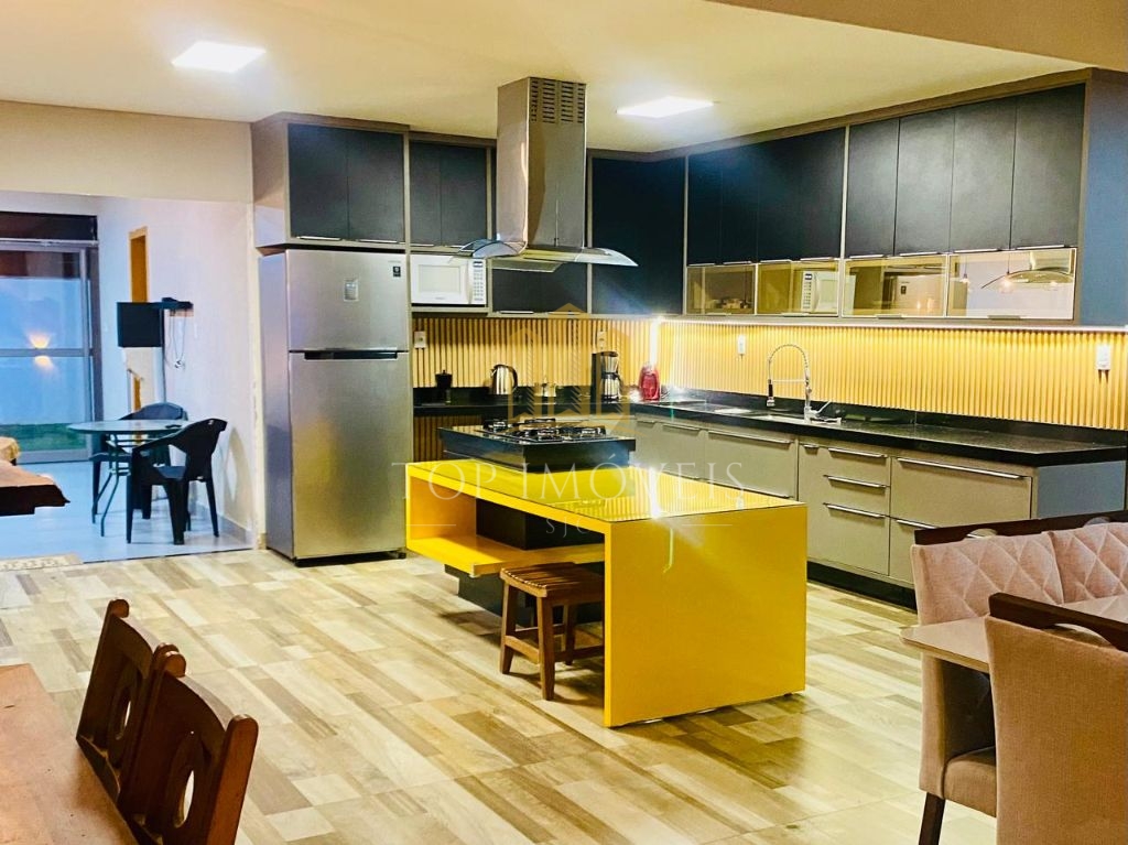 Casa em Condomínio 3 Dormitórios 1 Suíte no Ecopark Bourbon / Caçapava/SP