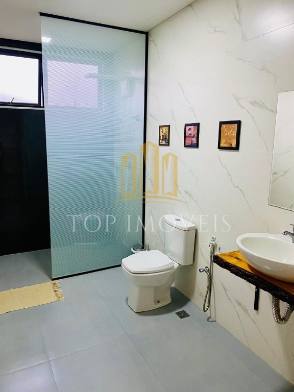 Casa em Condomínio 3 Dormitórios 1 Suíte no Ecopark Bourbon / Caçapava/SP
