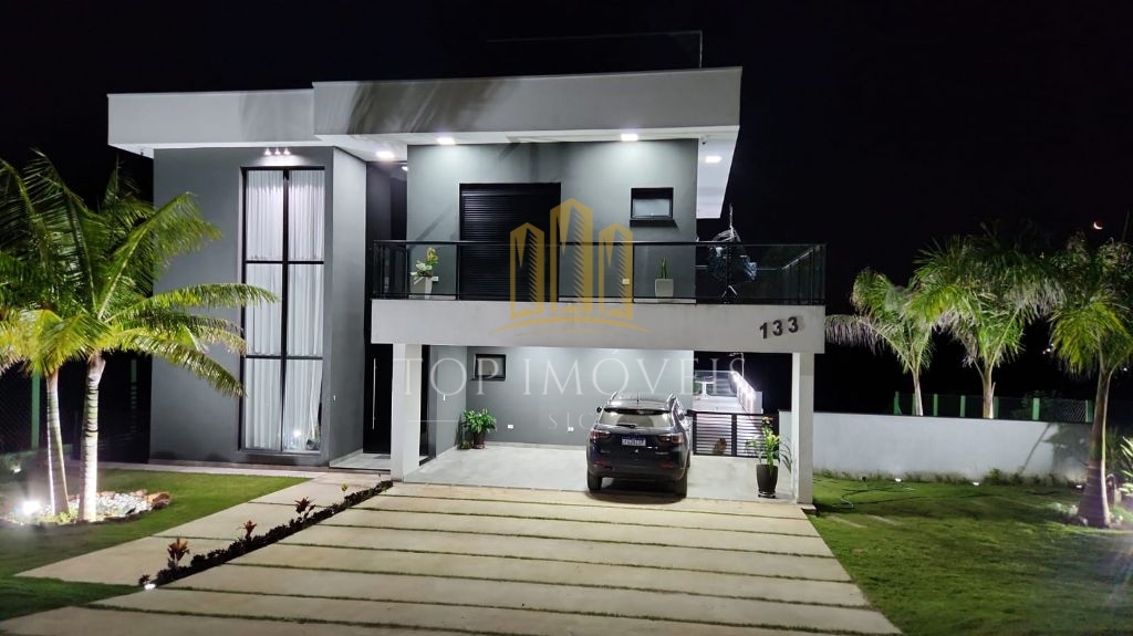 Uma casa que impressiona em cada detalhe!