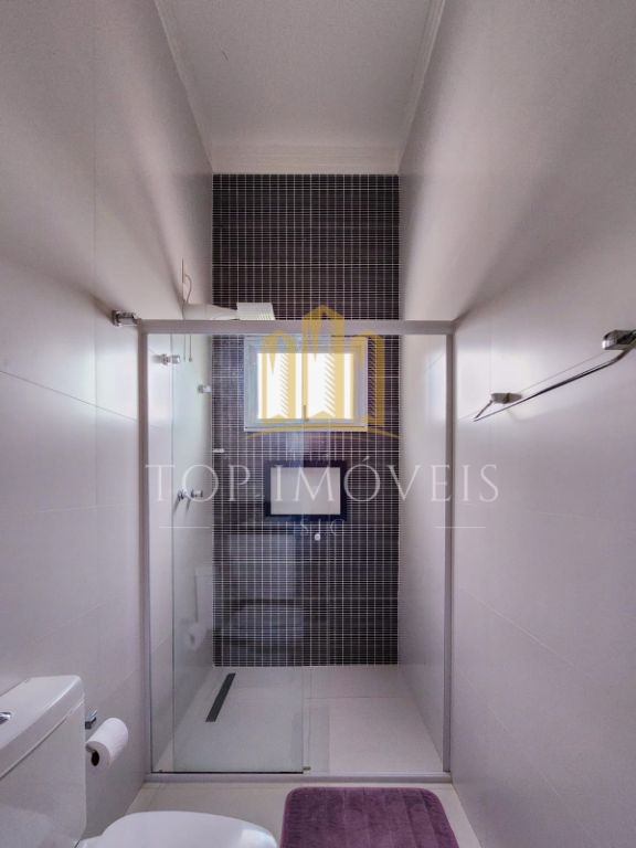 Uma casa que impressiona em cada detalhe exclusividade, sofisticação e natureza em perfeita harmonia