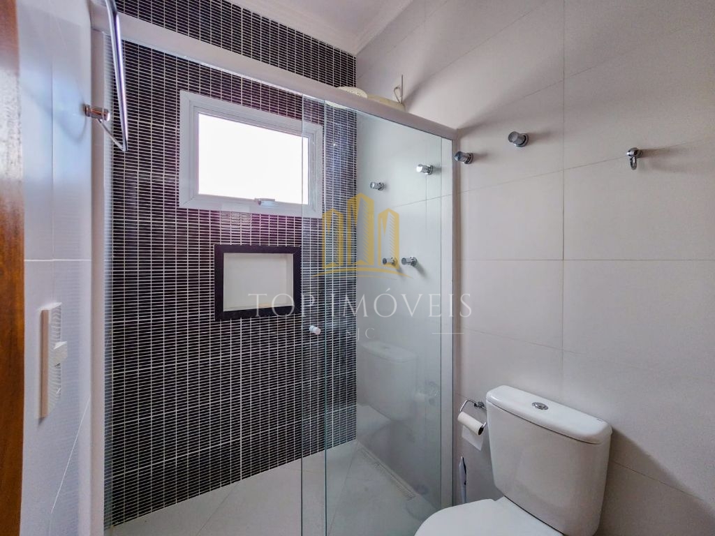 Uma casa que impressiona em cada detalhe exclusividade, sofisticação e natureza em perfeita harmonia