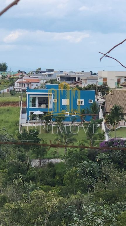 Uma casa que impressiona em cada detalhe exclusividade, sofisticação e natureza em perfeita harmonia