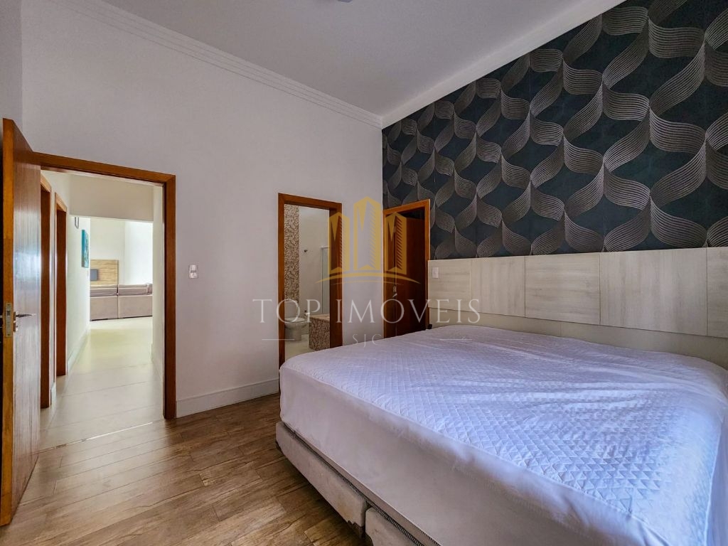 Uma casa que impressiona em cada detalhe exclusividade, sofisticação e natureza em perfeita harmonia