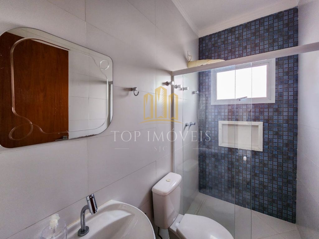 Uma casa que impressiona em cada detalhe exclusividade, sofisticação e natureza em perfeita harmonia
