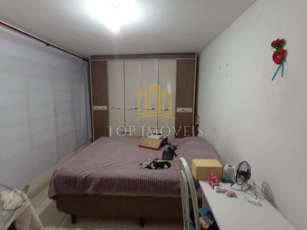 Casa com ponto comercial 160,66m² 2 dormitórios av vale do p
