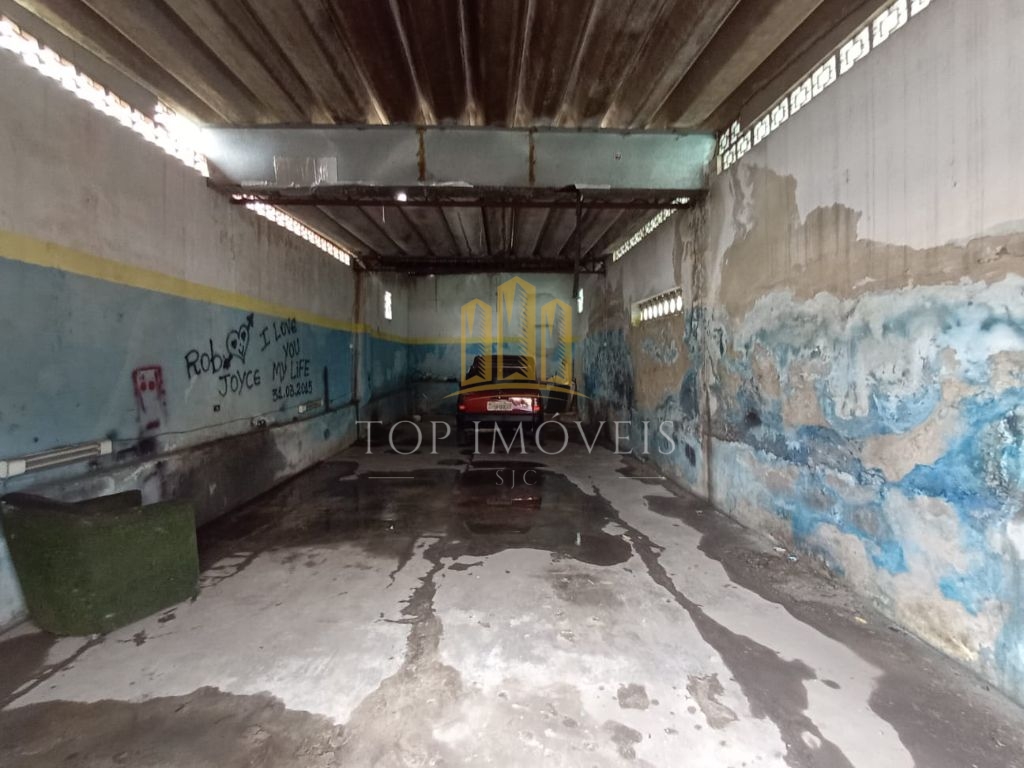 Casa com Ponto Comercial 160,66m² 2 Dormitórios Av Vale do Paraiba.