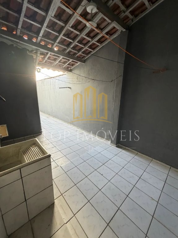 Aconchegante casa à venda – jardim itapoã 3 dormitórios (1 s