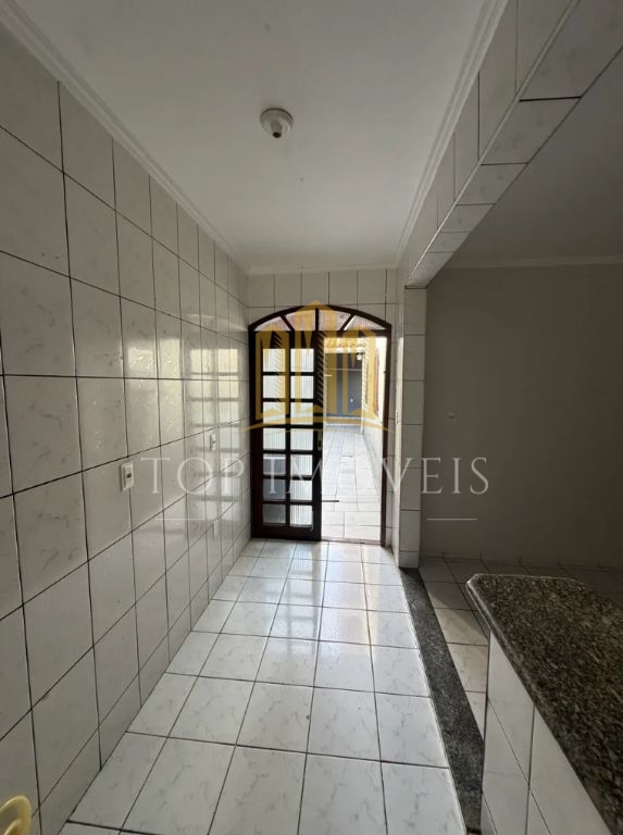 Aconchegante casa à venda – jardim itapoã 3 dormitórios (1 s