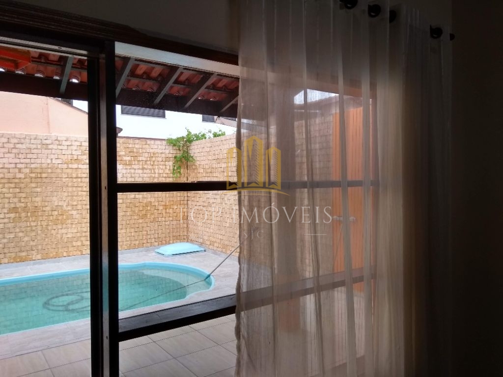Belissíma Casa 3 Dormitórios Suíte 210m² de Construção Esplanada do Sol