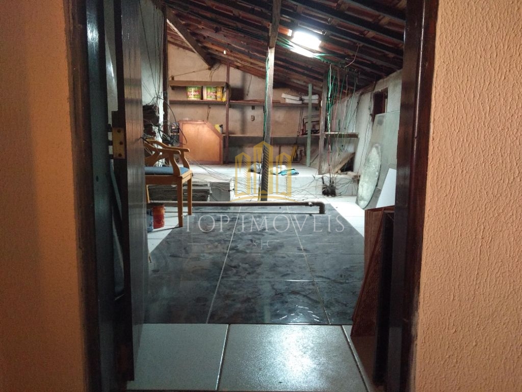 Belissíma Casa 3 Dormitórios Suíte 210m² de Construção Esplanada do Sol