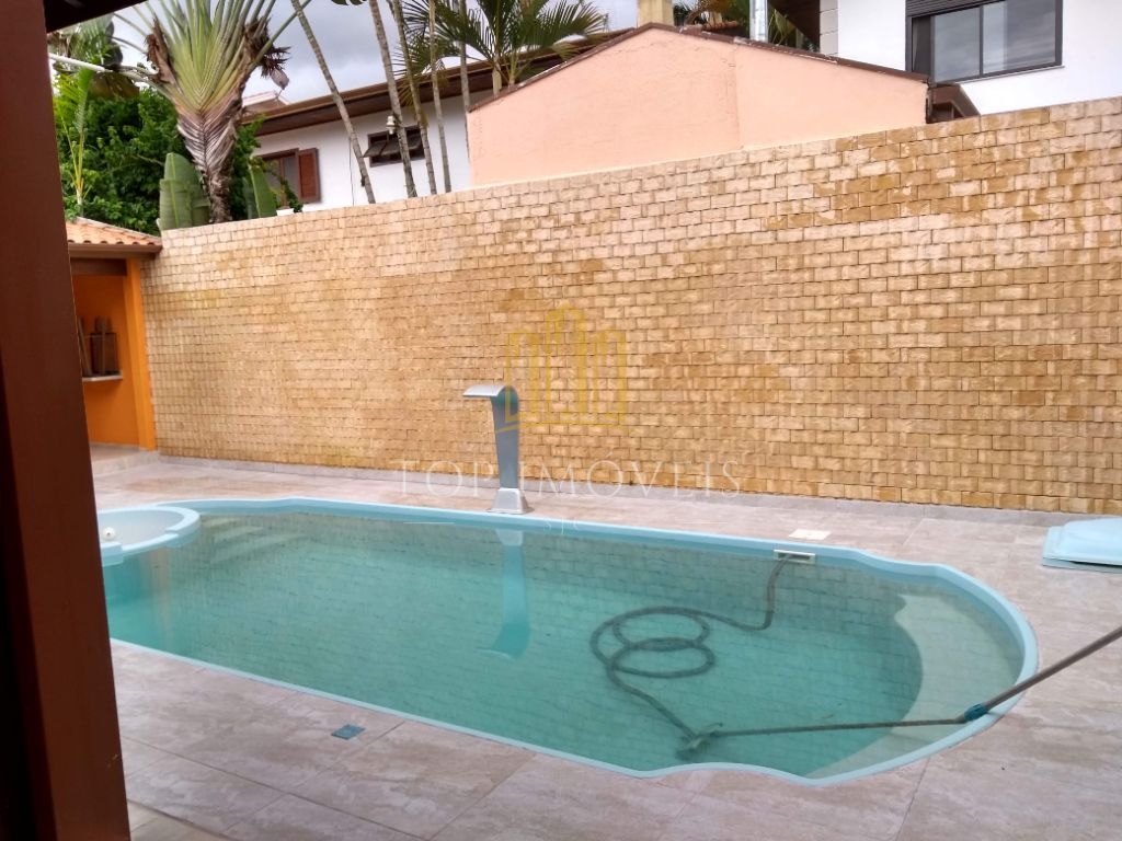 Belissíma casa 3 dormitórios suíte 210m² de construção espla