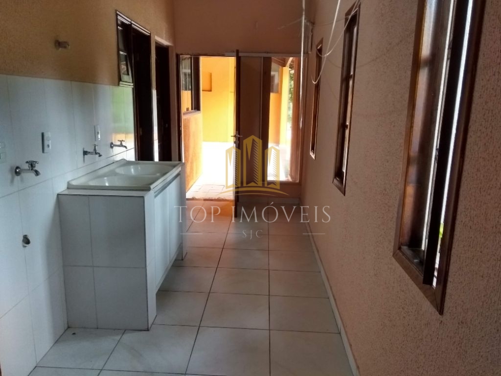 Belissíma Casa 3 Dormitórios Suíte 210m² de Construção Esplanada do Sol