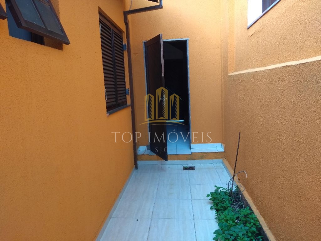 Belissíma Casa 3 Dormitórios Suíte 210m² de Construção Esplanada do Sol
