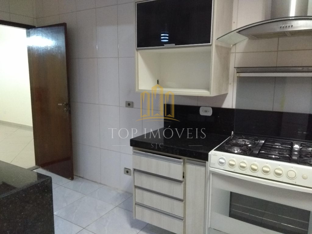 Belissíma Casa 3 Dormitórios Suíte 210m² de Construção Esplanada do Sol
