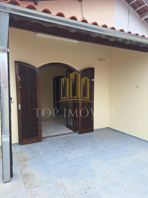 Otimo sobrado a venda no Jardim Ismenia