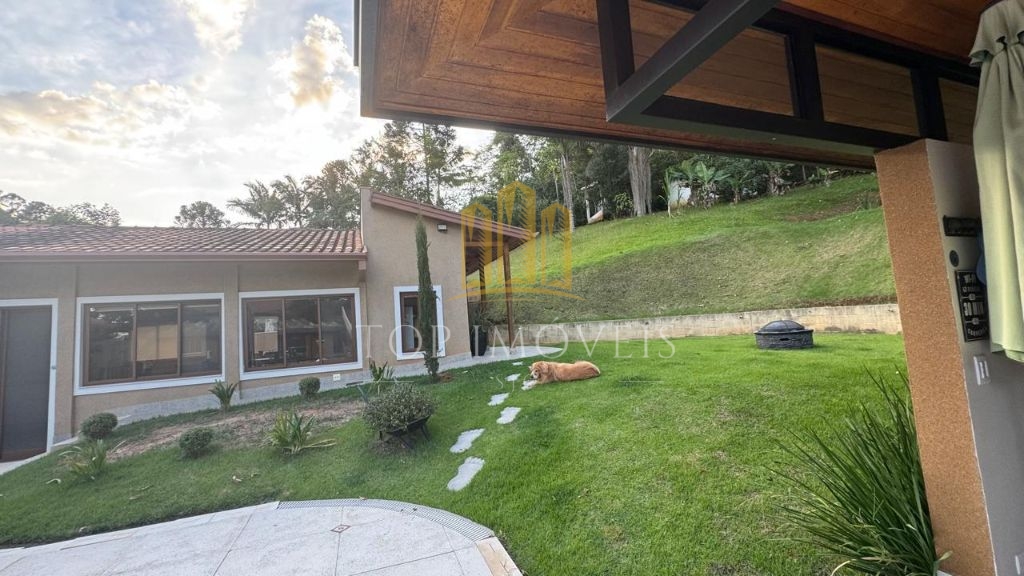 Maravilhosa chacara 3 dormitórios, suíte piscina espaço gour
