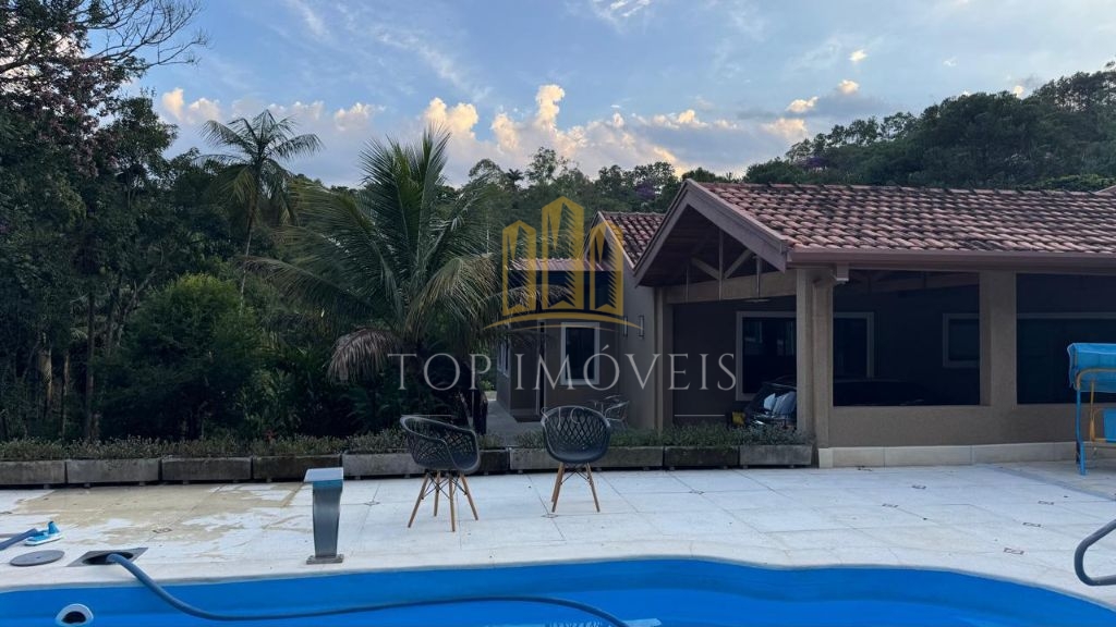 Maravilhosa chacara 3 dormitórios, suíte piscina espaço gour