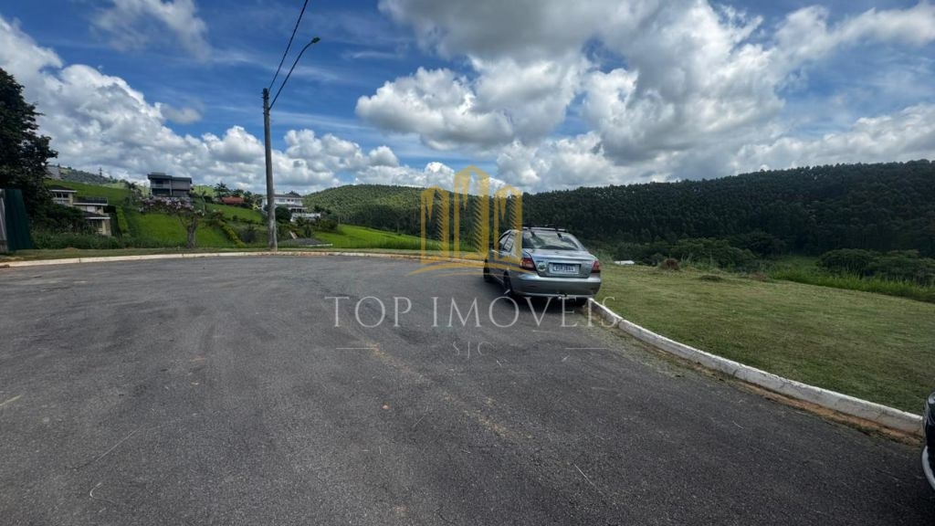 Terreno à venda no village parahybuna – 1.867 m² em rua sem 