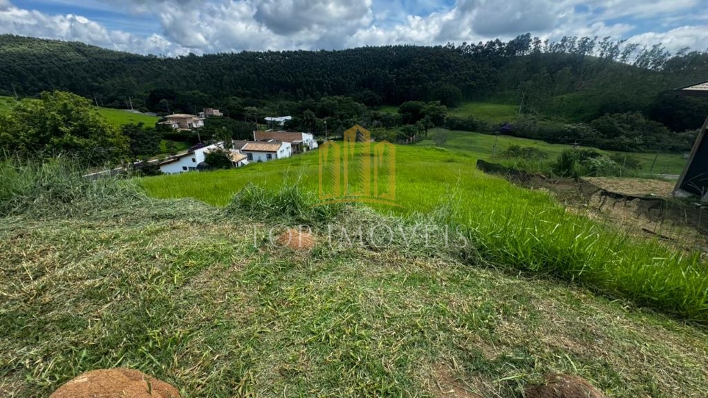 Terreno à venda no village parahybuna – 1.867 m² em rua sem 