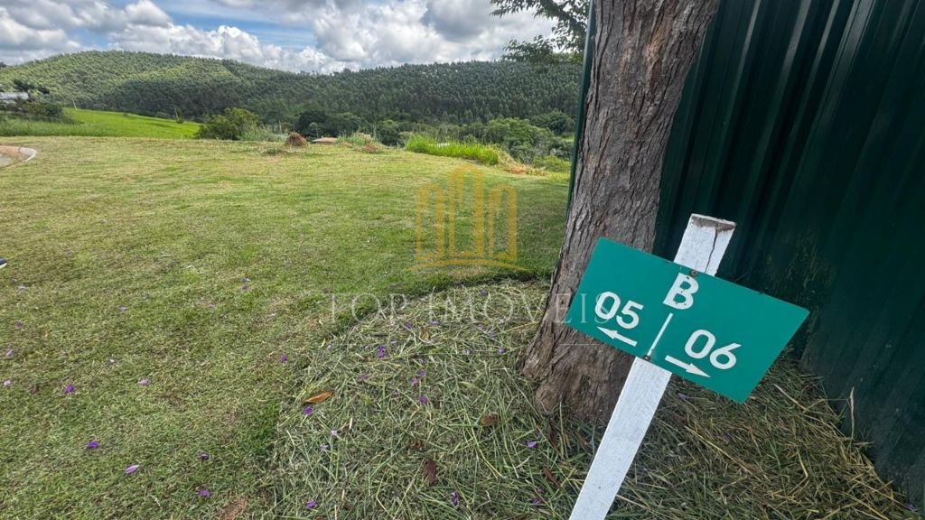 Terreno à venda no village parahybuna – 1.867 m² em rua sem 