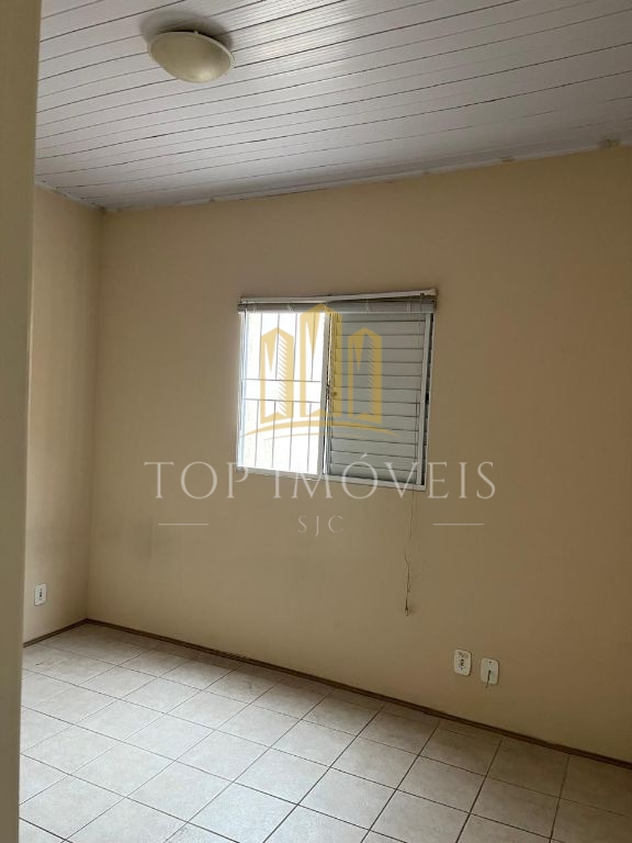 Imóvel em Jacareí frente para Av Ponto comercial e residência com frente para a Rua Jardim Mesquita.