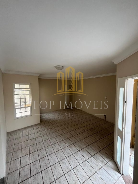 Imóvel em Jacareí frente para Av Ponto comercial e residência com frente para a Rua Jardim Mesquita.