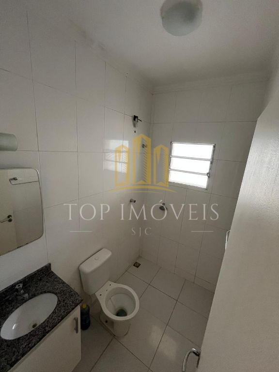 Imóvel em Jacareí frente para Av Ponto comercial e residência com frente para a Rua Jardim Mesquita.