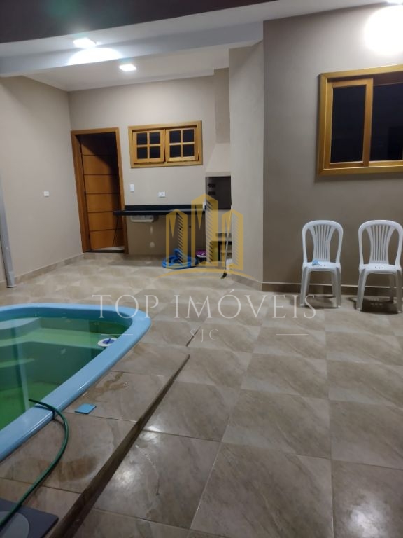 Ótima casa de 2 quartos sendo 1 Suíte - Santa Paula Jacareí