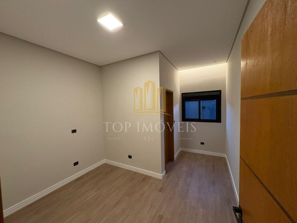 Maravilhosa casa três dormitórios suítes espaço gourmet em condomínio fechado com lazer completo