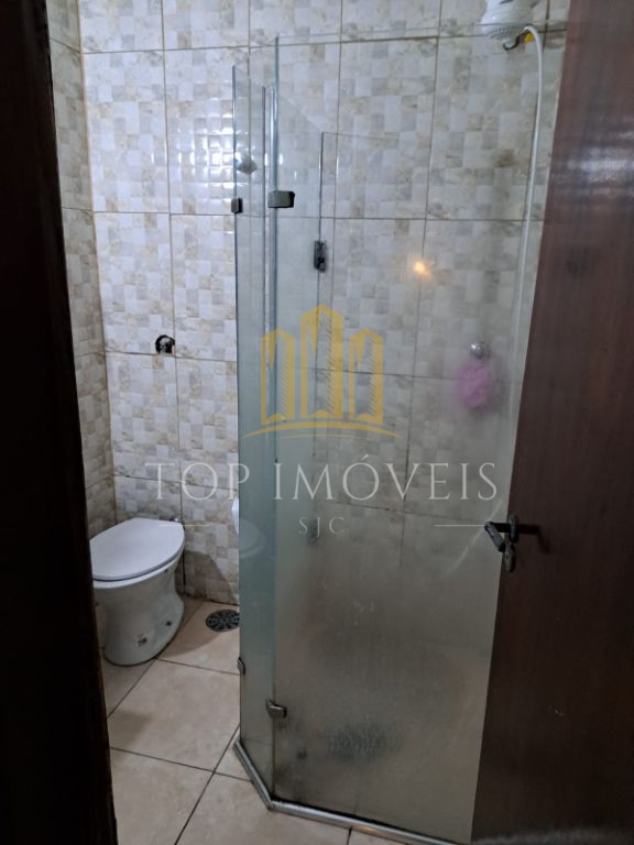 Casa linda com grande capacidade para sua famiia