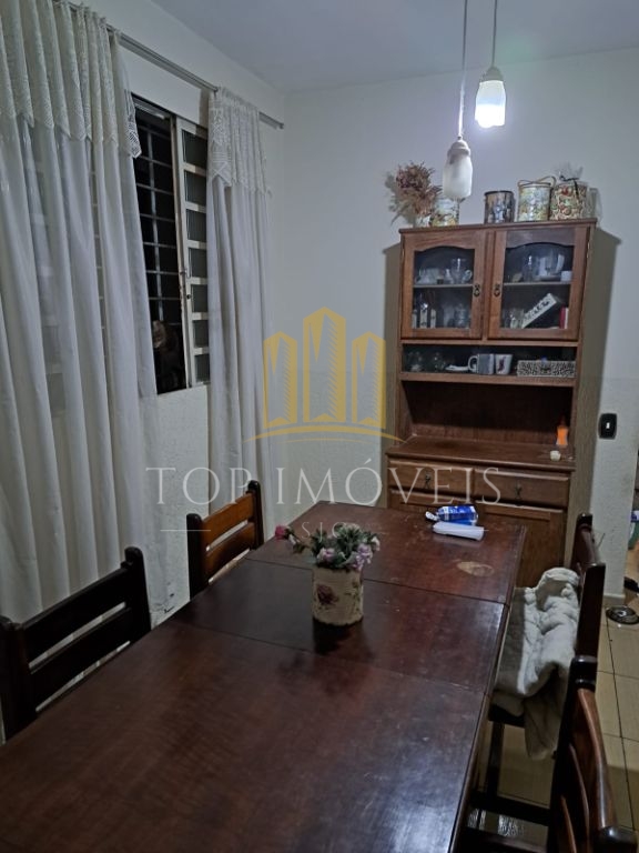 Casa linda com grande capacidade para sua famiia
