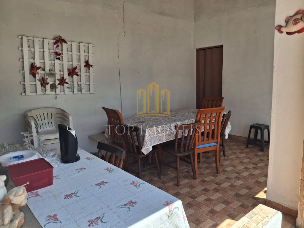 Maravilhosa casa três dormitórios suíte piscina espaço gourmet repleto de armários na melhor localização de Santana