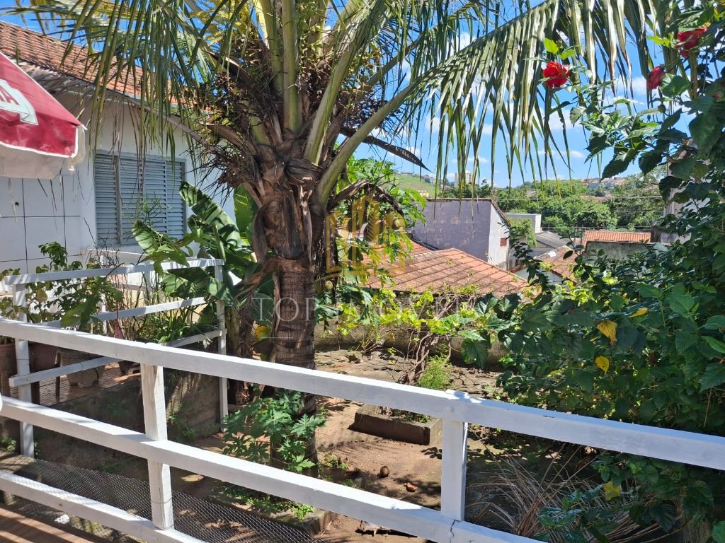 Maravilhosa casa três dormitórios suíte piscina espaço gourmet repleto de armários na melhor localização de Santana