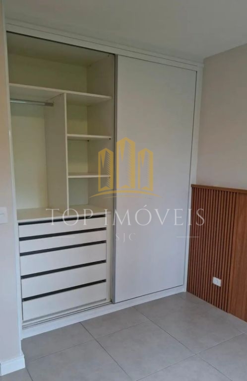 Lindo e funcional apartamento um dormitório condomínio com lazer na melhor localização do jardim aquarius
