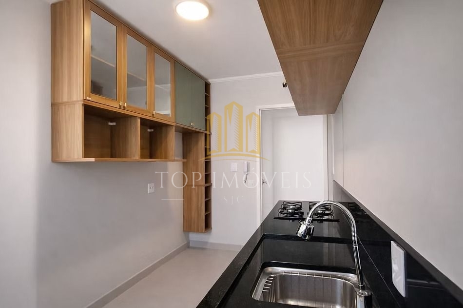 Apartamento de 2 quartos sendo 1 suíte no edifício siena - j
