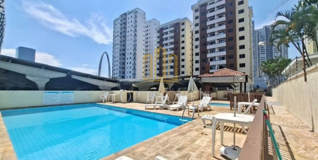 Apartamento de 2 quartos sendo 1 suíte no edifício siena - j