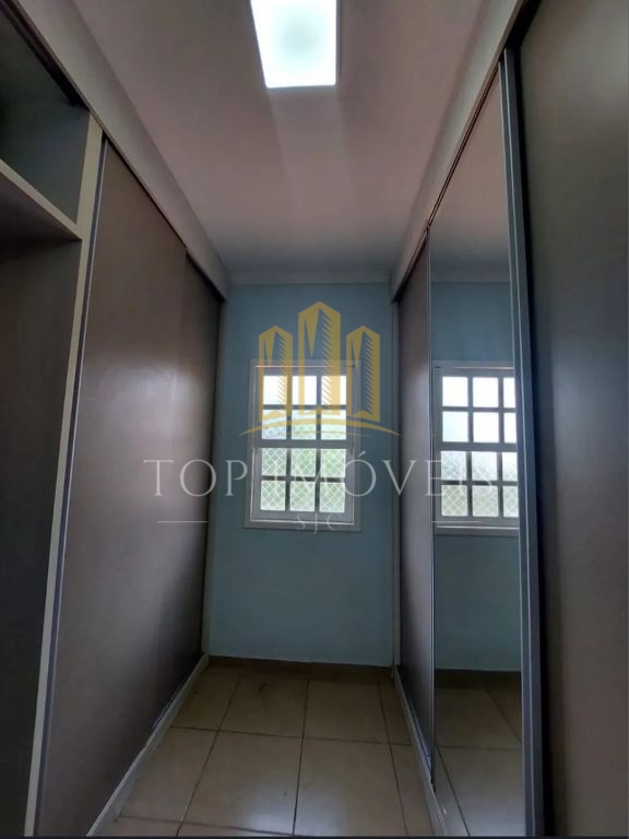 Oportunidade sobrado condomínio bell park (semi mobiliado)