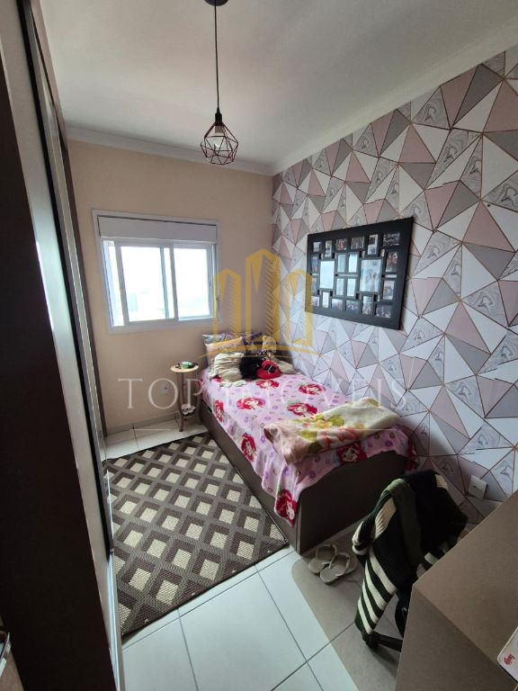 Apartamento de 80m² - 3 quartos sendo 1 suíte - no edifício 
