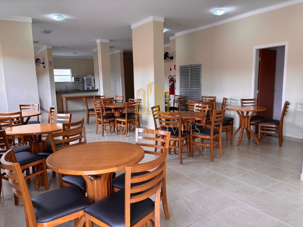 Lindo apartamento dois dormitorios sacada envidraçada condom