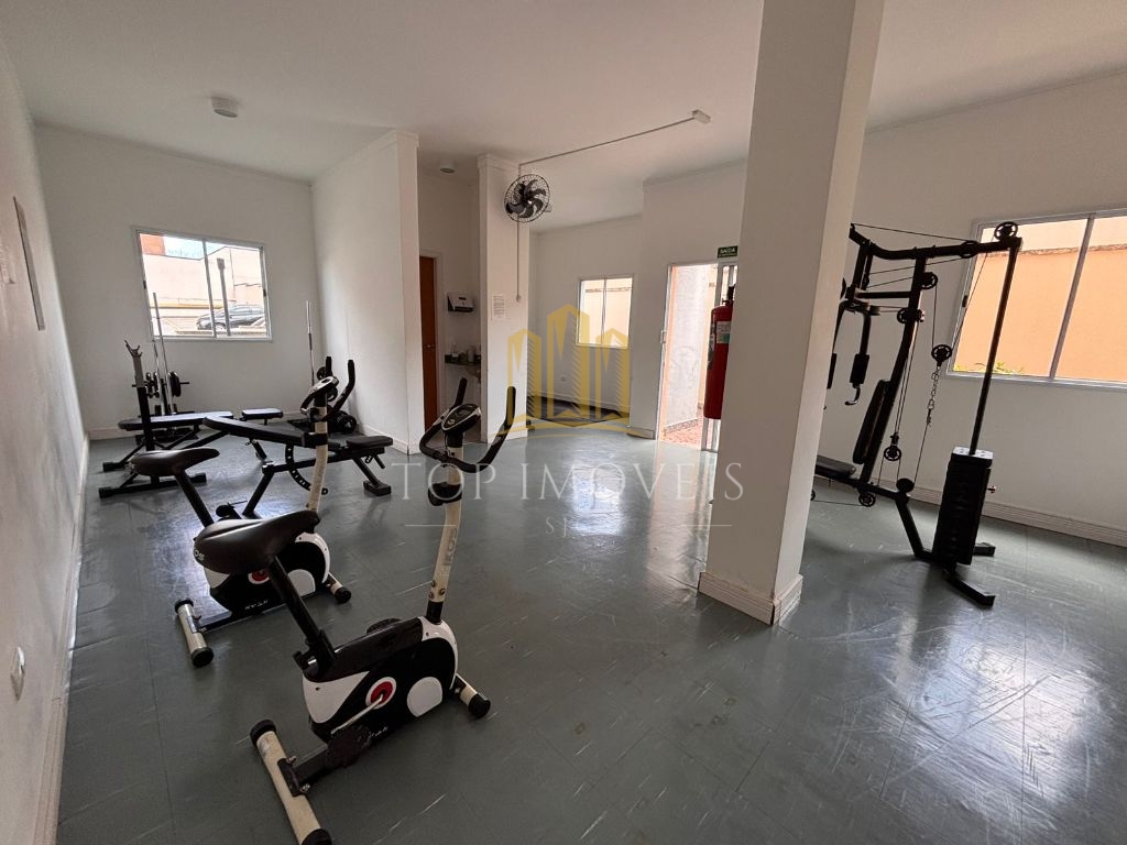 Lindo apartamento dois dormitorios sacada envidraçada condom