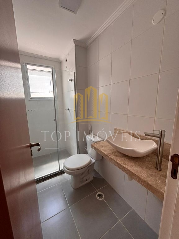 Lindo apartamento dois dormitorios sacada envidraçada condom