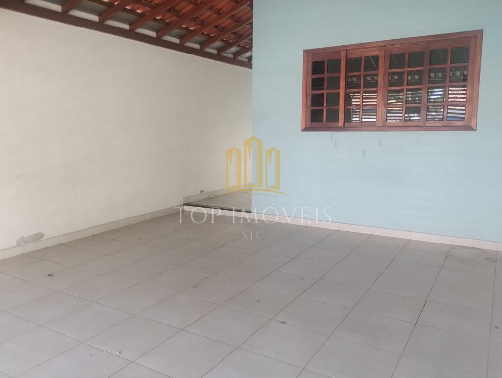 Linda casa nova três dormotórios suíte na melhor localização do parque industrial