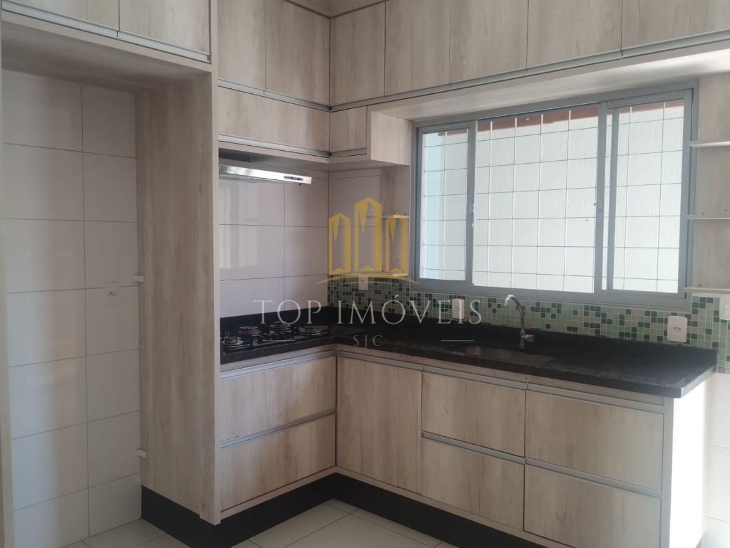 Linda casa nova três dormotórios suíte na melhor localização do parque industrial
