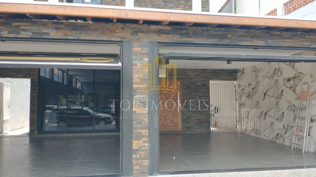 Oportunidade – casa com salão comercial na vila industrial -