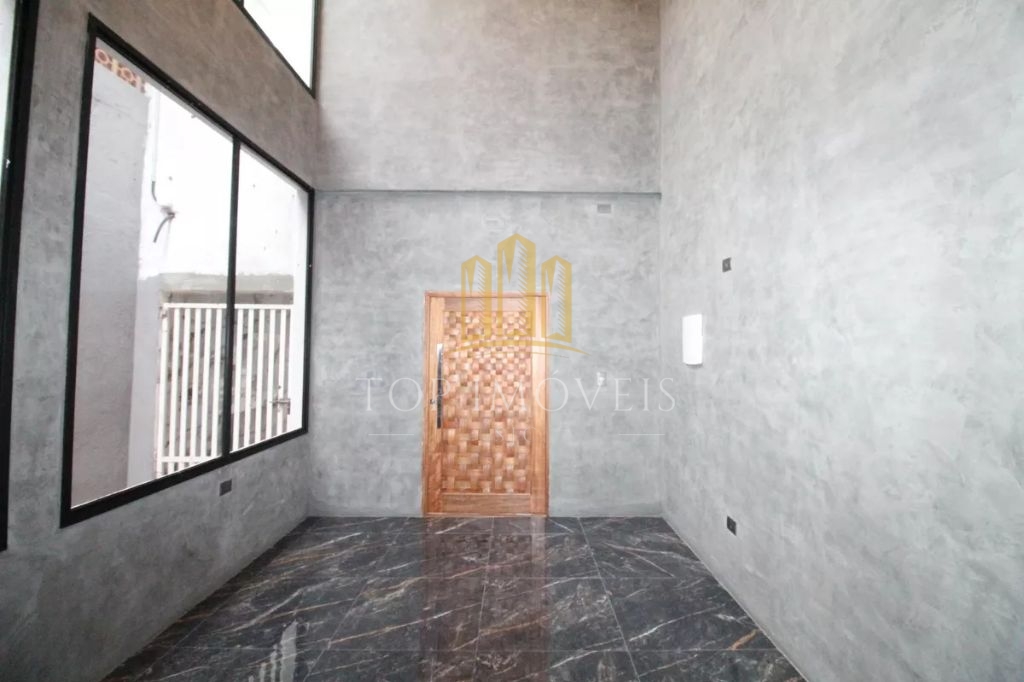 Oportunidade – casa com salão comercial na vila industrial -