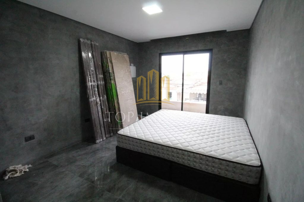 Oportunidade – casa com salão comercial na vila industrial -