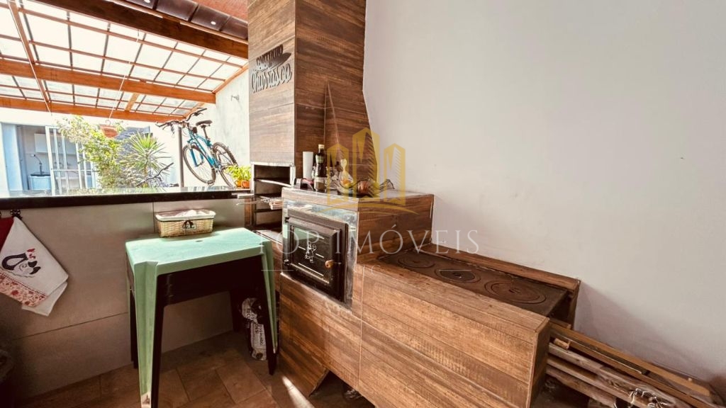 Casa com 2 quartos, 148 m², à venda por R$ 650.000 - Jardim Paulista - São José dos Campos/SP