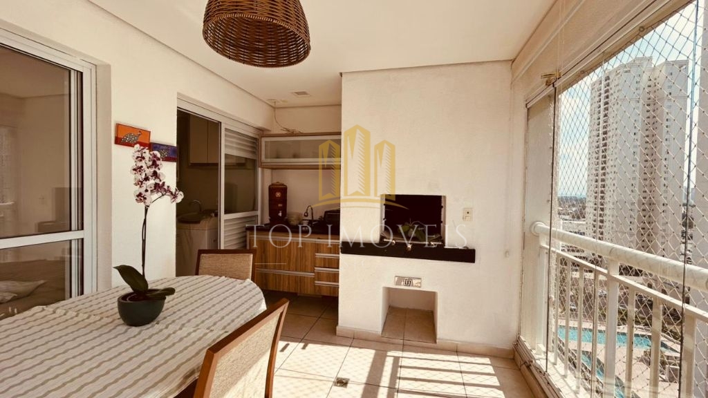 Apartamento com 3 quartos, 82 m², à venda por R$ 890.000,00 